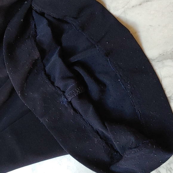 Xscape by Joanna Chen navy embellished shoulder long gown. Size 8. - Picture 8 of 9